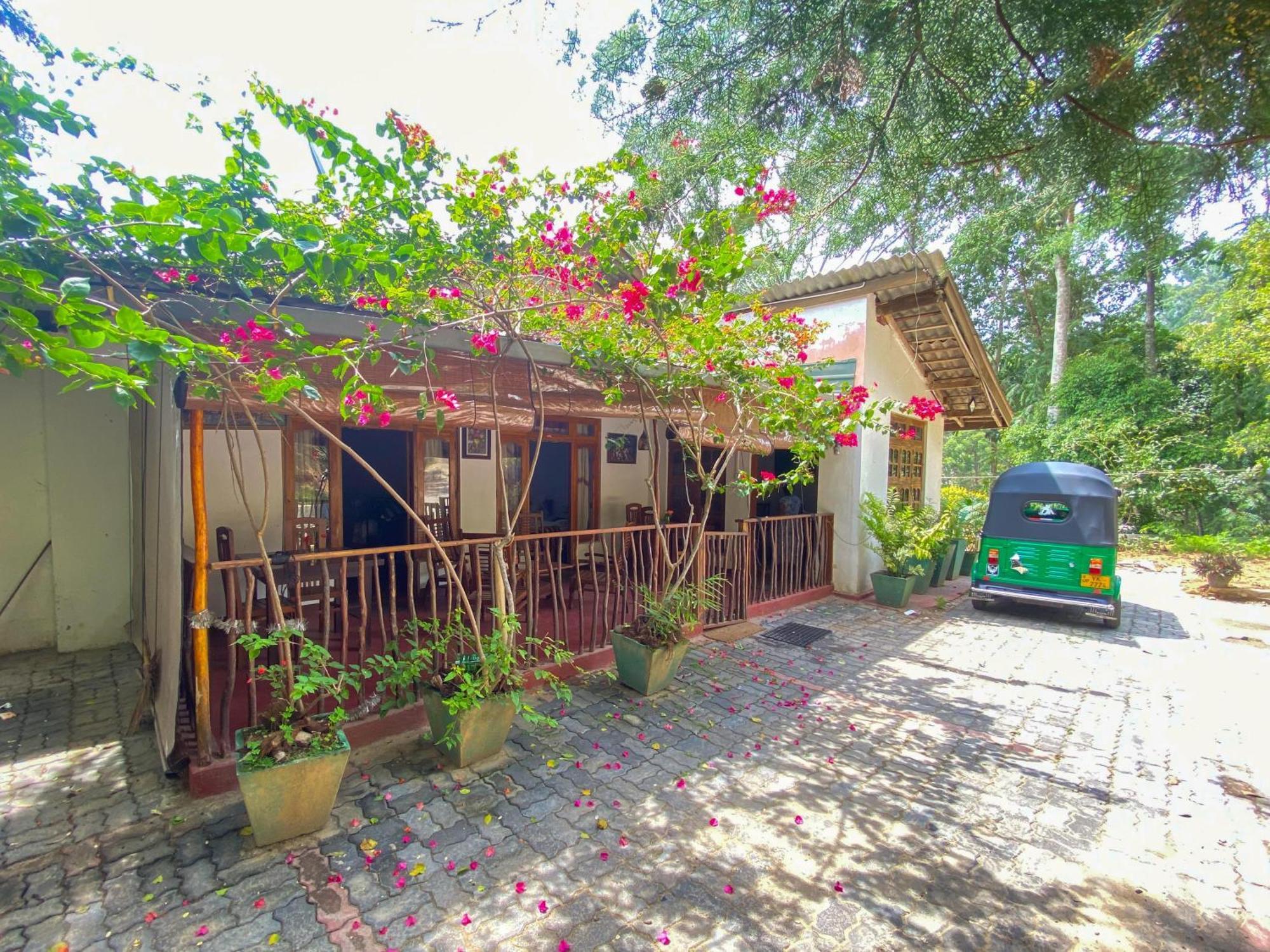 Ella My Inn Exterior foto
